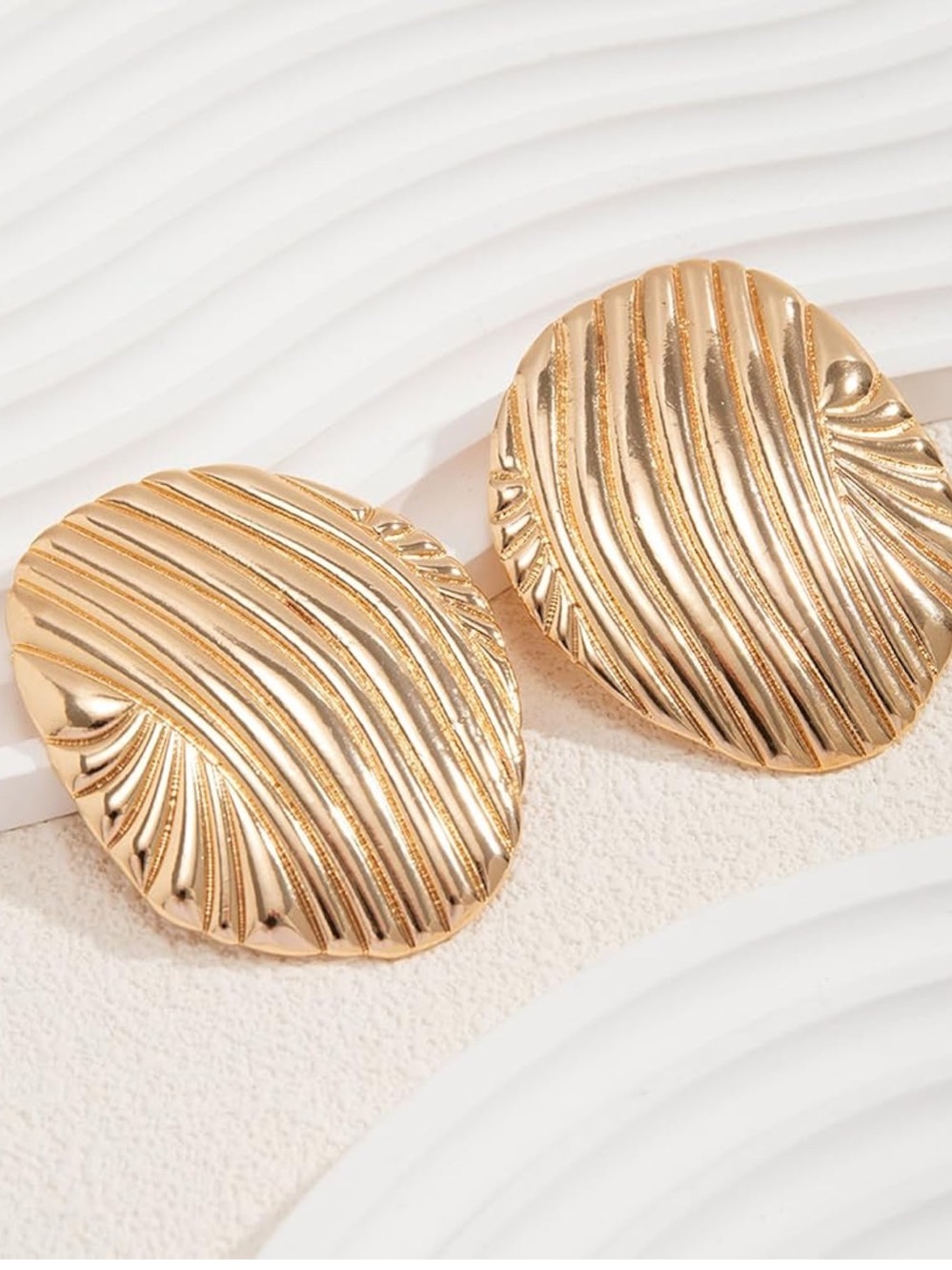 New Zara Gold Ribbed Shell Clip-On Earrings - Picture 5 of 7